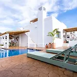 Casa Marisa En Nyaraló