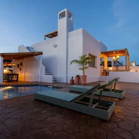 Casa Marisa En Ferienhaus